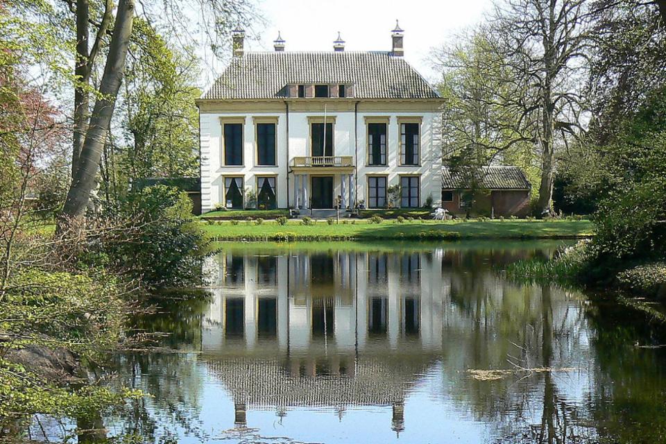 vooraanzicht van Landgoed Nijenburg